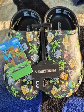 Minecraft Kids Black and Green Character Clog Slippers
